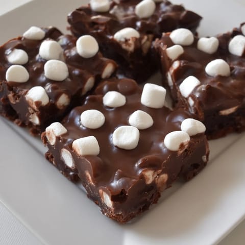 Easy Marshmallow Chocolate Fudge